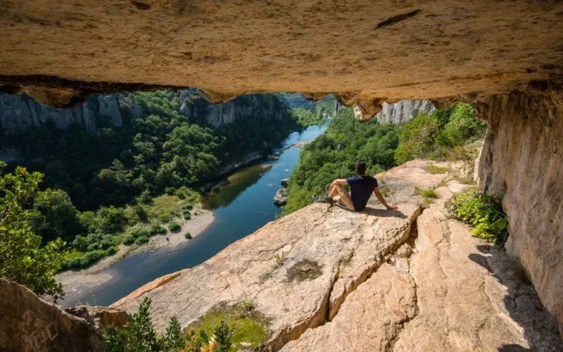 Berrias-et-Casteljau un village en pleine nature
