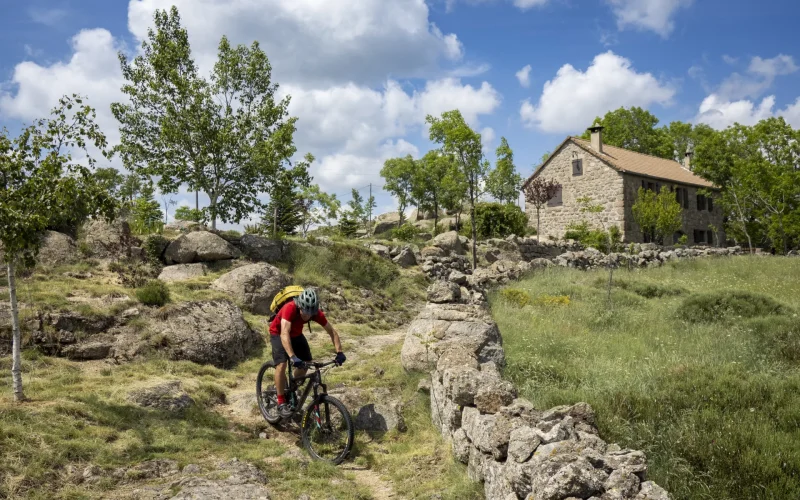 À VTT