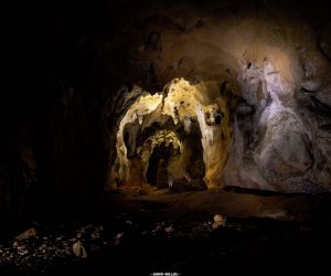 Spéléo Grotte de Dérocs