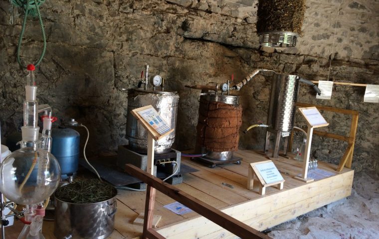 L’atelier de distillation